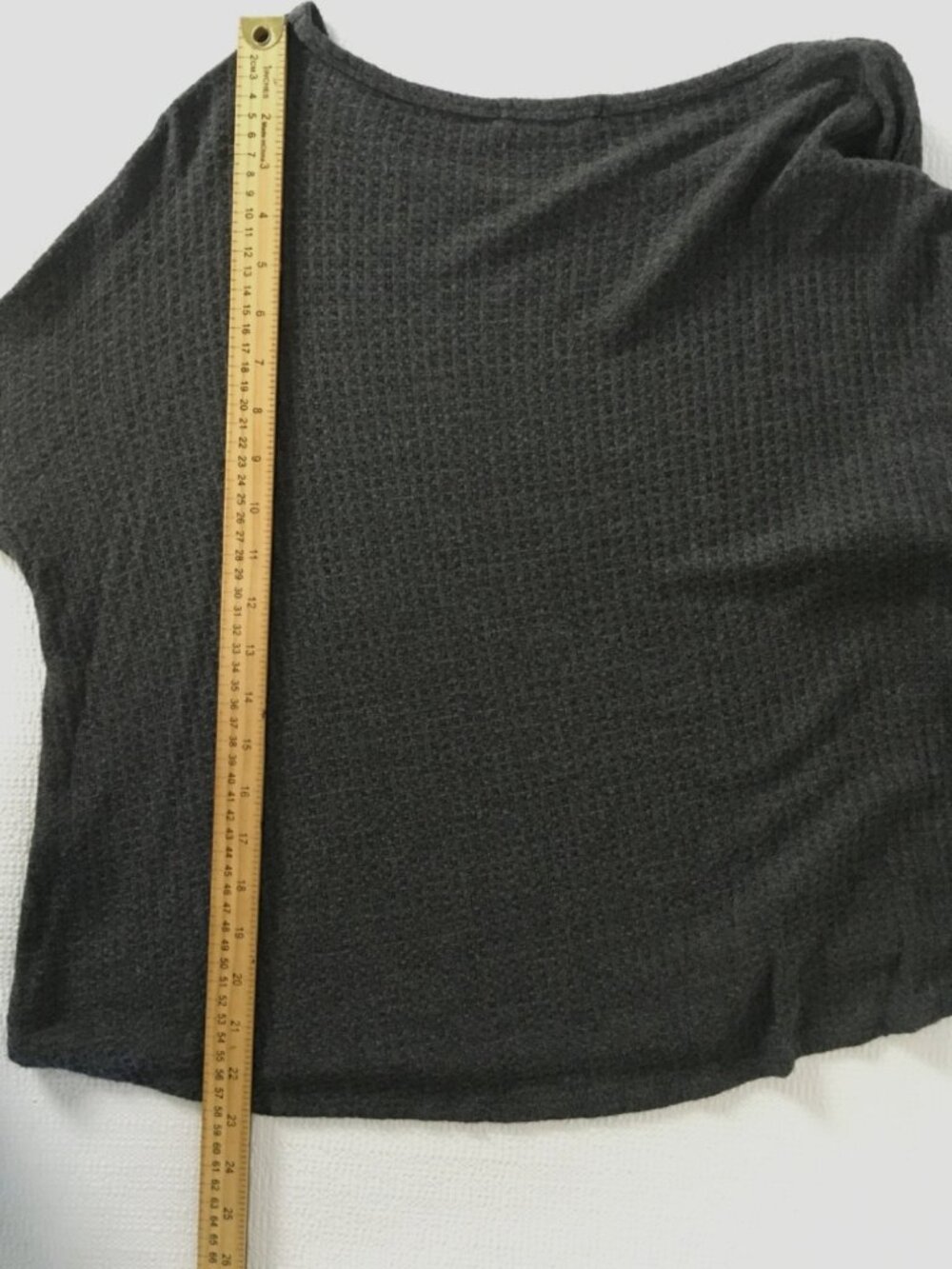 Entro Top Size M Dark Gray Front Back with Floral 3/4 Sleeves Round Neckline - Picture 11 of 12